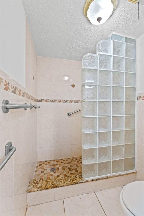 24-web-or-mls-A7408651