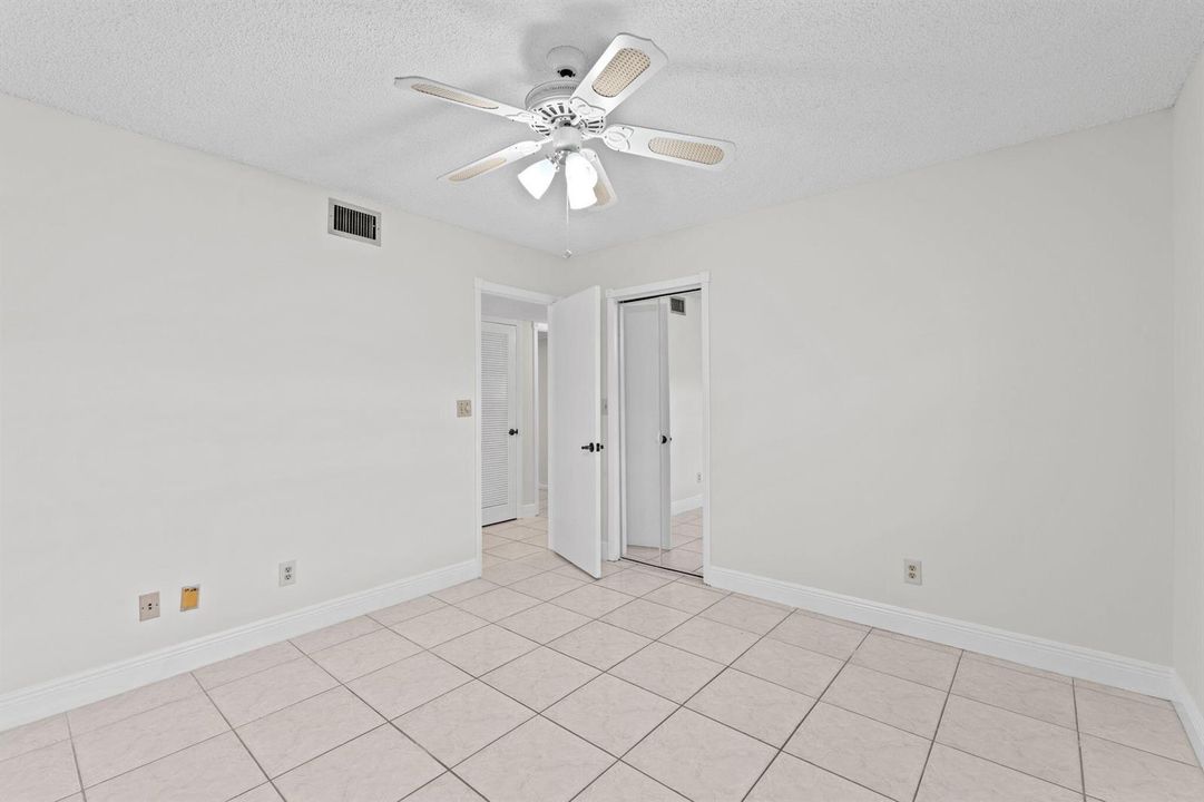 18-web-or-mls-A7408627