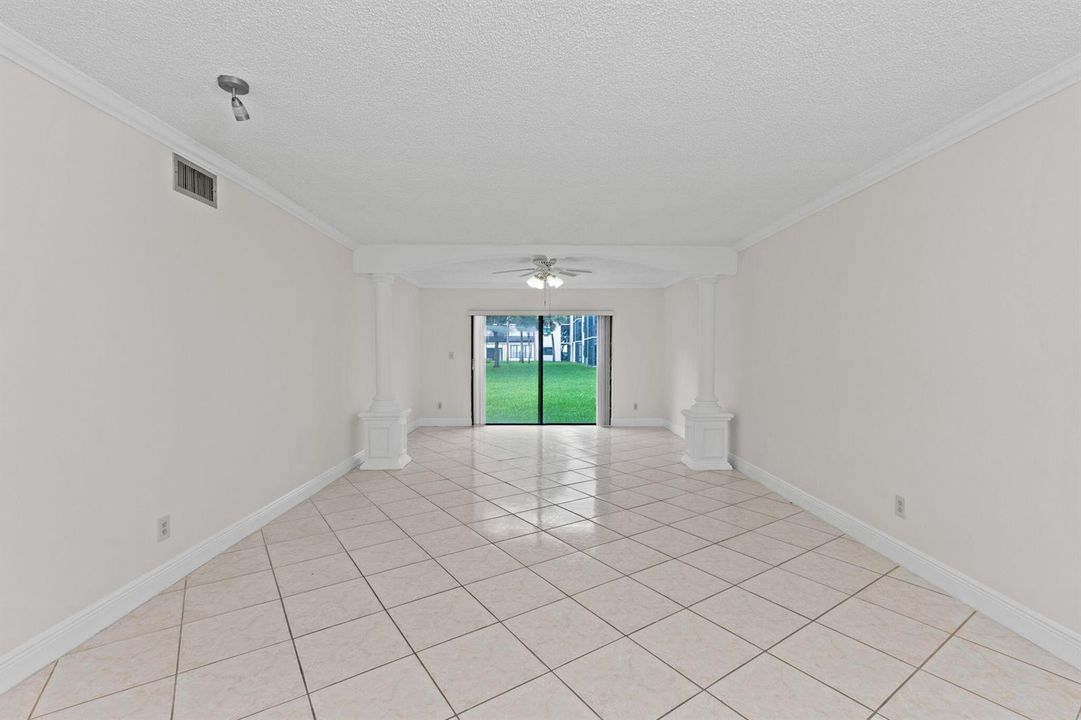 8-web-or-mls-A7408584