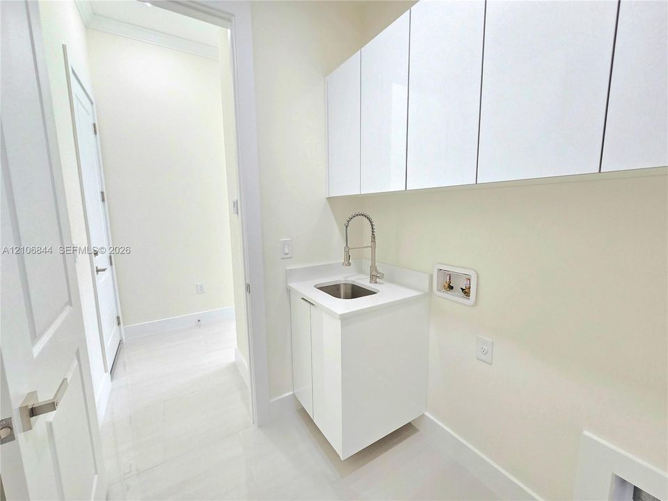 На продажу: $378,000 (3 спален, 3 ванн, 1703 Квадратных фут)