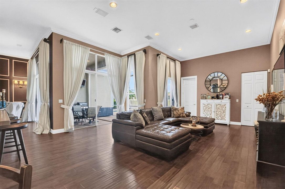 Family Room 1