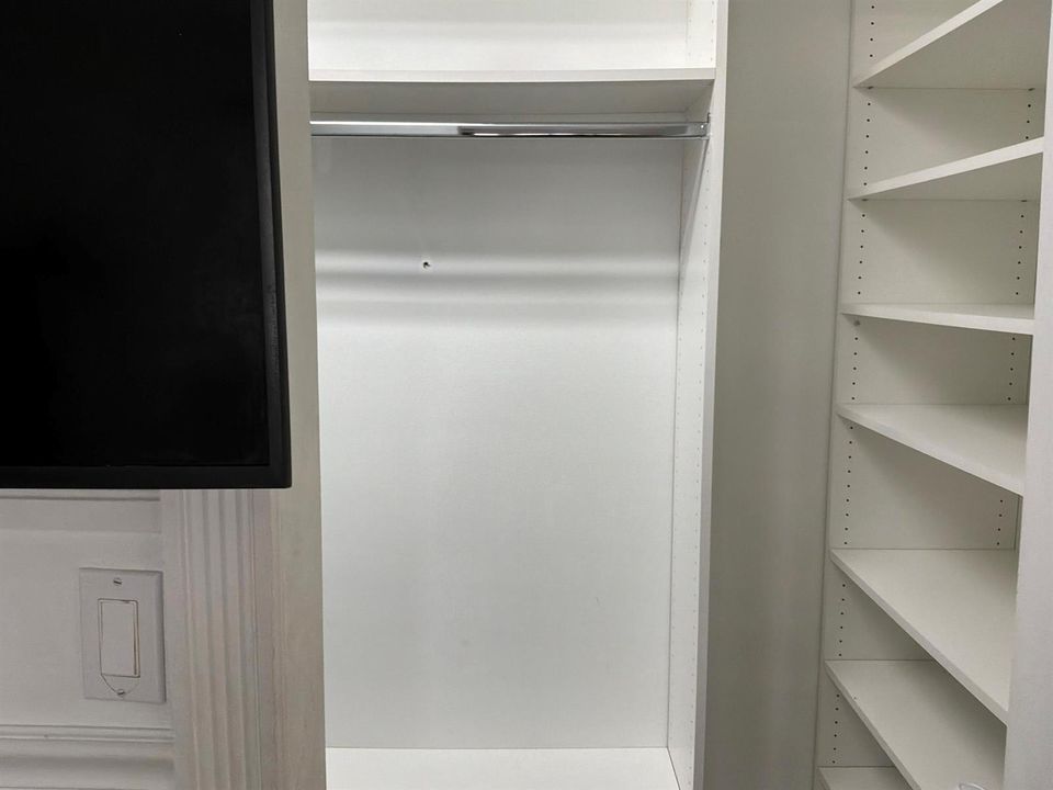 Walk In Closet