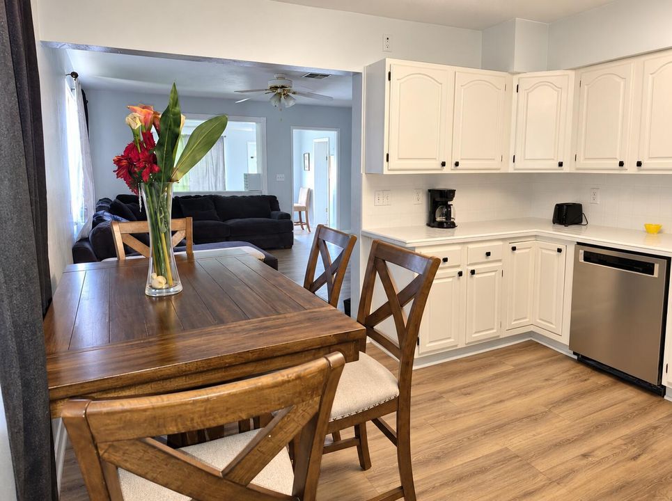 2032 Fillmore Street inside 5