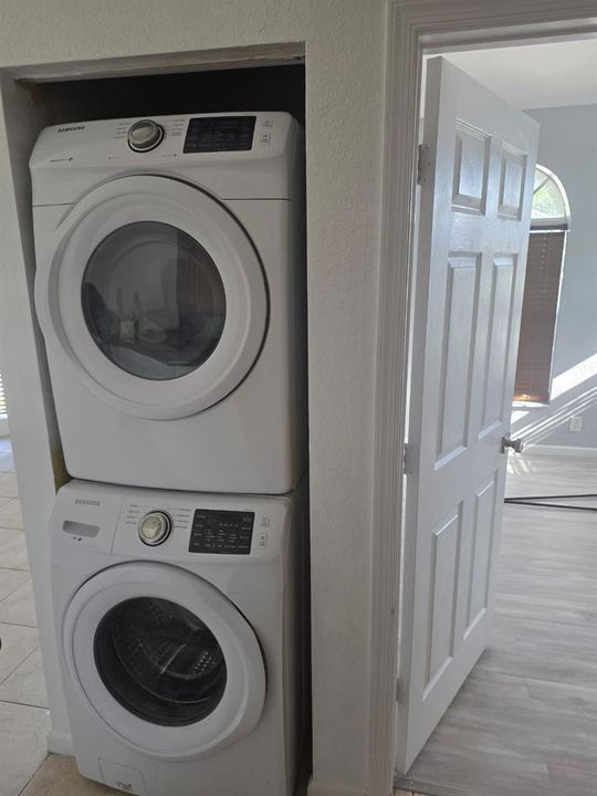 Washer and dyer