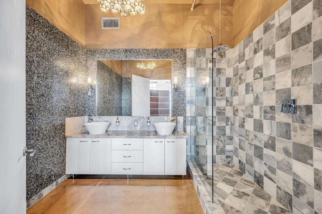 435 N ANDREWS #401-9