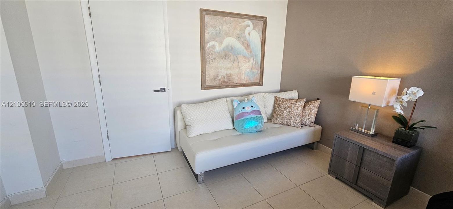 В аренду: $2,200 (1 спален, 2 ванн, 1066 Квадратных фут)