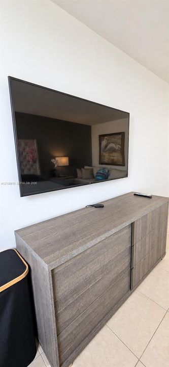 В аренду: $2,200 (1 спален, 2 ванн, 1066 Квадратных фут)