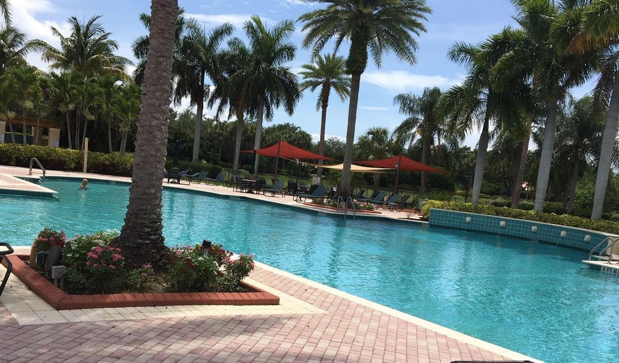 Cascades Pool