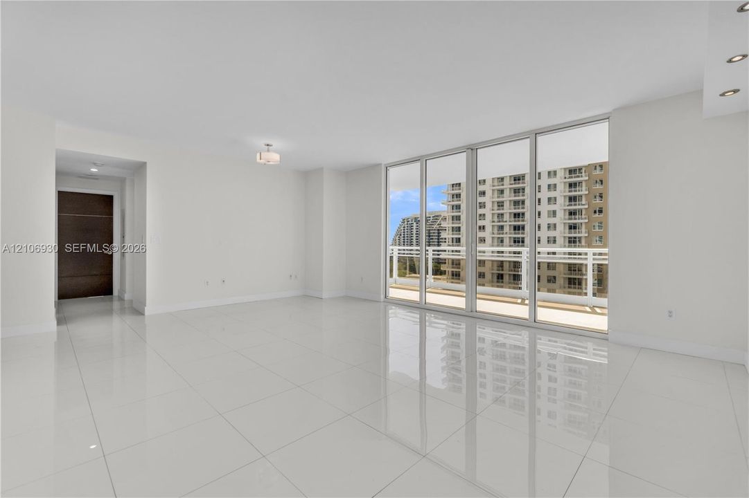 En Venta: $1,120,000 (2 camas, 2 baños, 1558 Pies cuadrados)