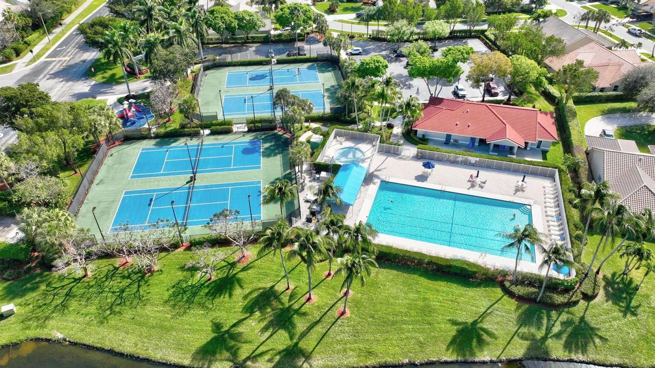 Swim & Racquet Center