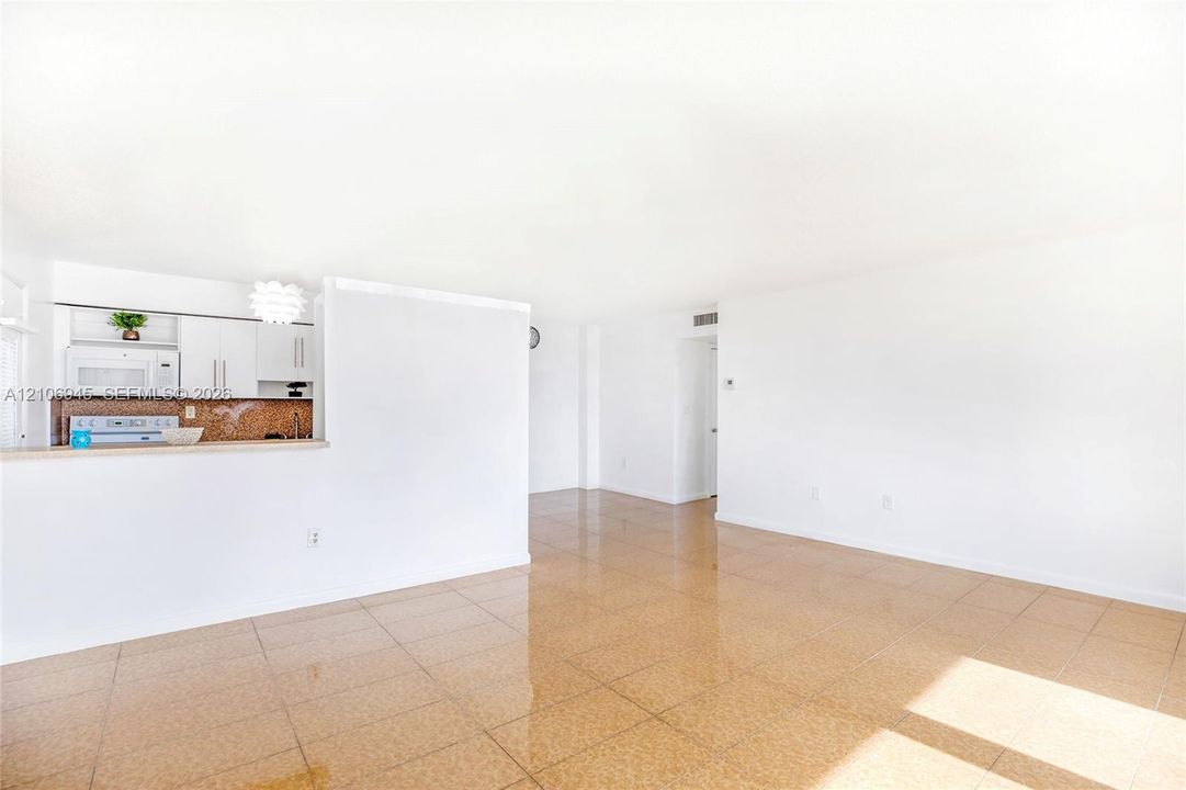 En Renta: $2,300 (1 camas, 1 baños, 900 Pies cuadrados)