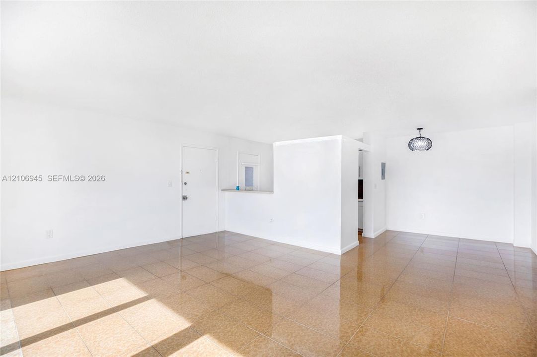 En Renta: $2,300 (1 camas, 1 baños, 900 Pies cuadrados)