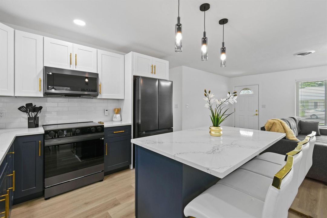 19005SESouthgateDr(14)