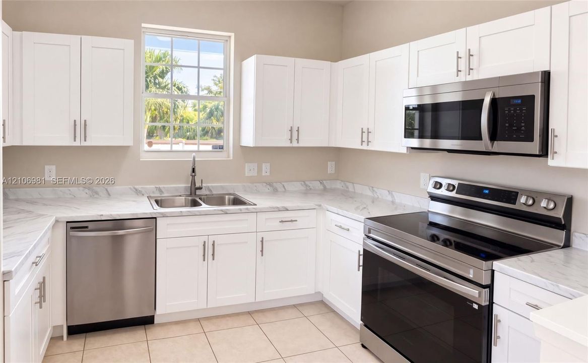 For Sale: $380,000 (3 beds, 2 baths, 1240 Square Feet)