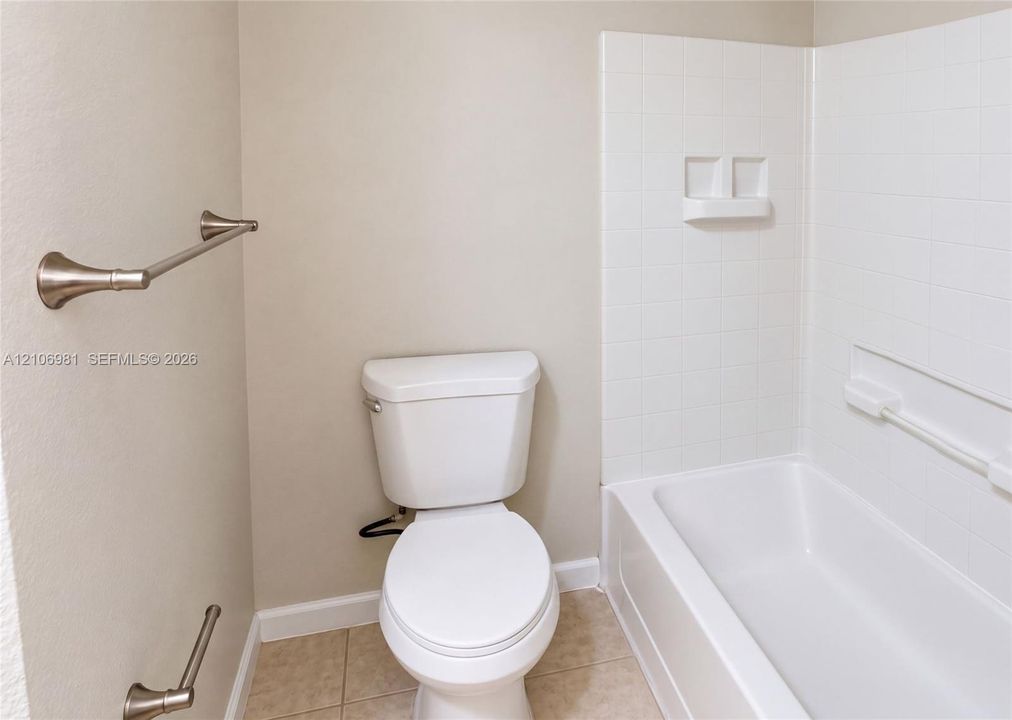 For Sale: $380,000 (3 beds, 2 baths, 1240 Square Feet)