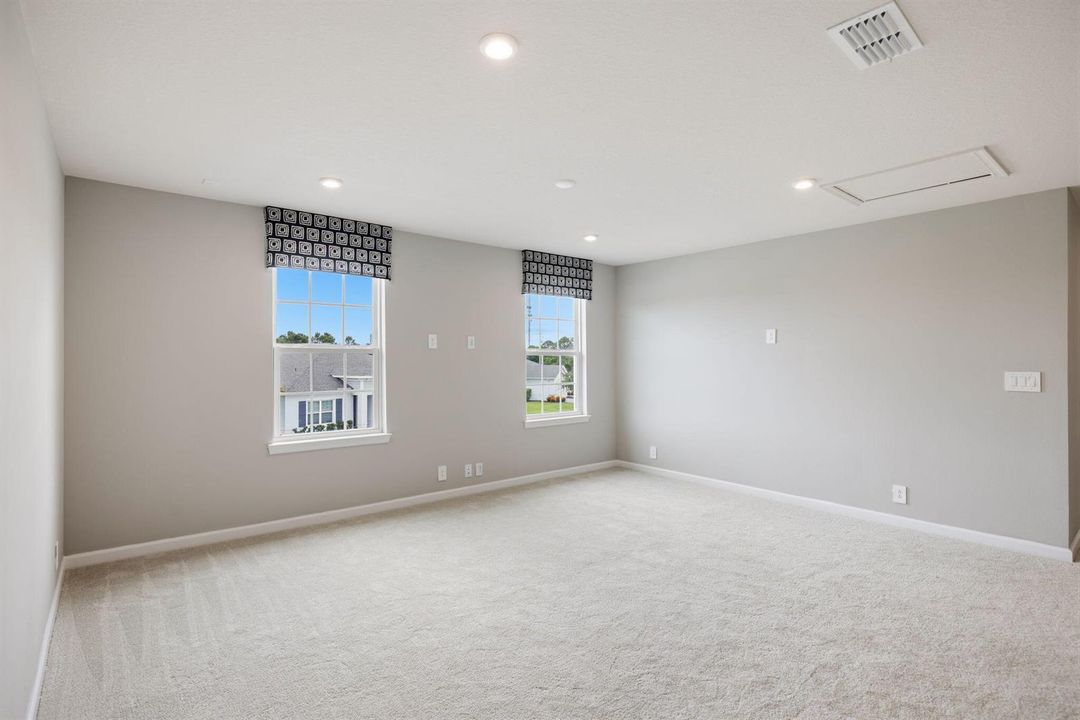 25-web-or-mls-0B2A7324