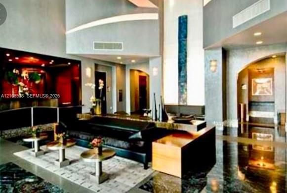 В аренду: $14,000 (3 спален, 3 ванн, 2480 Квадратных фут)