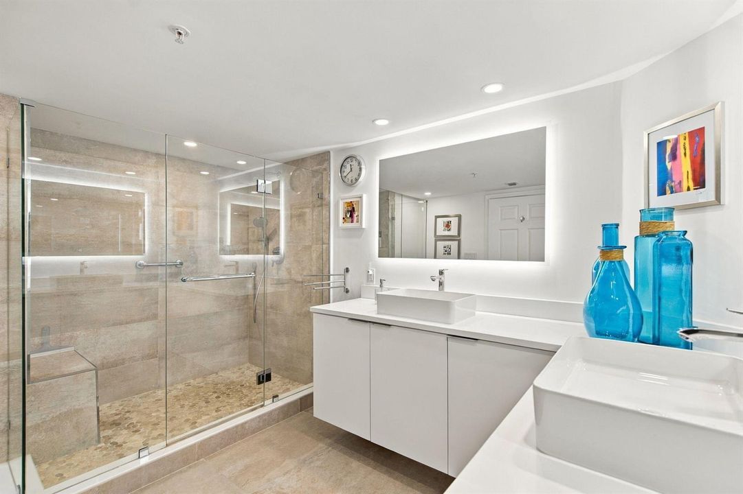 19-web-or-mls-2001-n-ocean-blvd-1102
