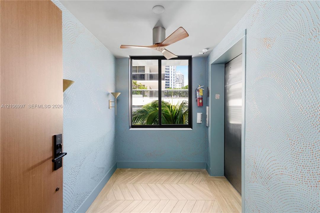 En Venta: $6,900,000 (4 camas, 3 baños, 3567 Pies cuadrados)