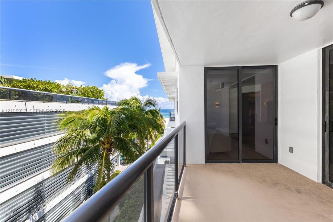 En Venta: $6,900,000 (4 camas, 3 baños, 3567 Pies cuadrados)