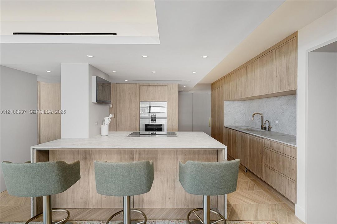 En Venta: $6,900,000 (4 camas, 3 baños, 3567 Pies cuadrados)