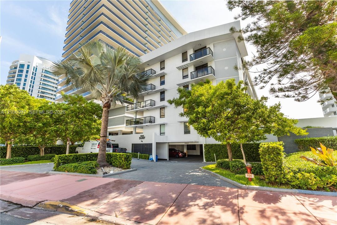 En Venta: $6,900,000 (4 camas, 3 baños, 3567 Pies cuadrados)