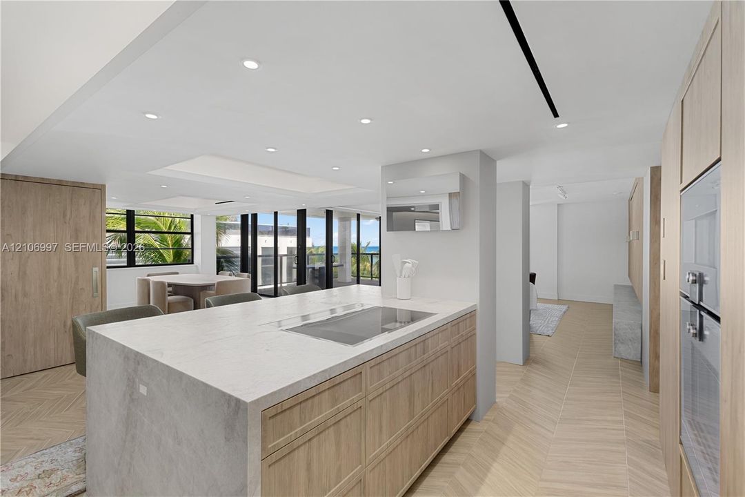 En Venta: $6,900,000 (4 camas, 3 baños, 3567 Pies cuadrados)