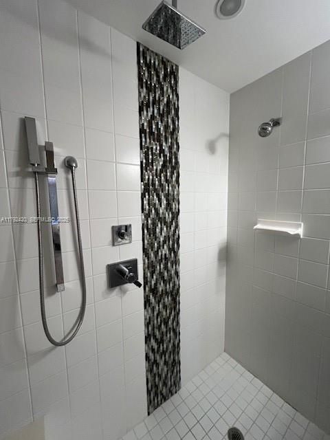 Master shower - Copy