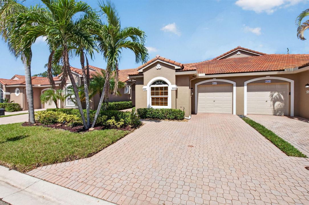1 car garage double wide driveway