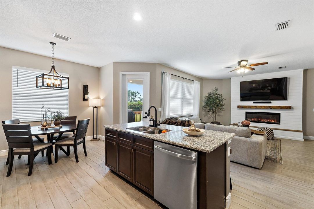 043-1293869thStN-WestPalmBeach-SMALL
