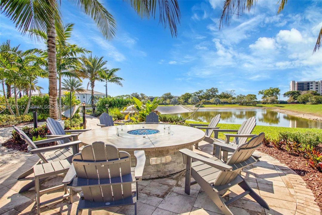 Lakefront Firepit
