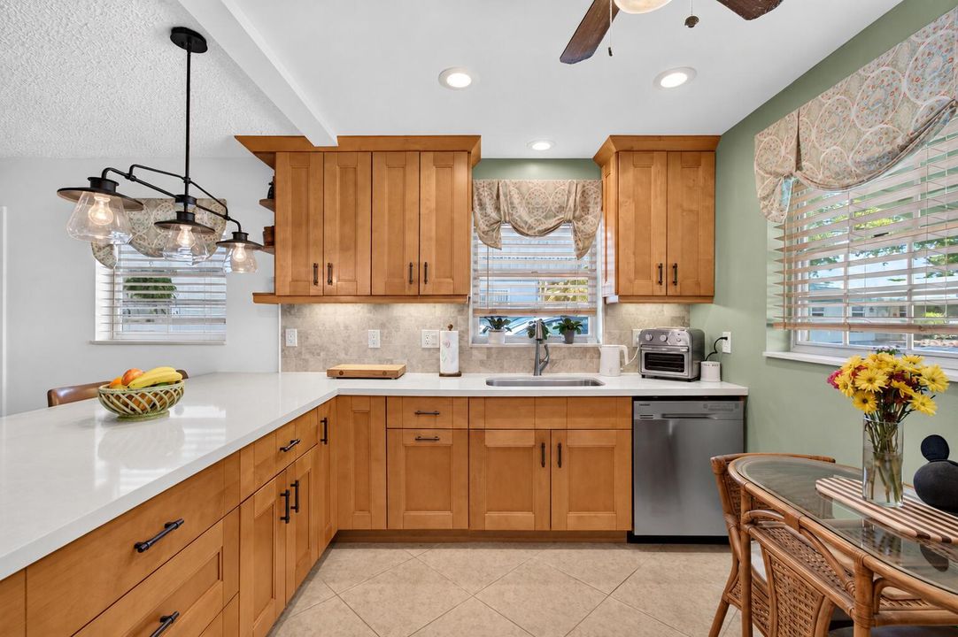 03_kitchen_sink_and_cabinetry_DSC_9016