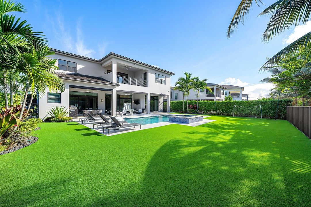 056-9586VescovatoWay-BocaRaton-FL-33496-