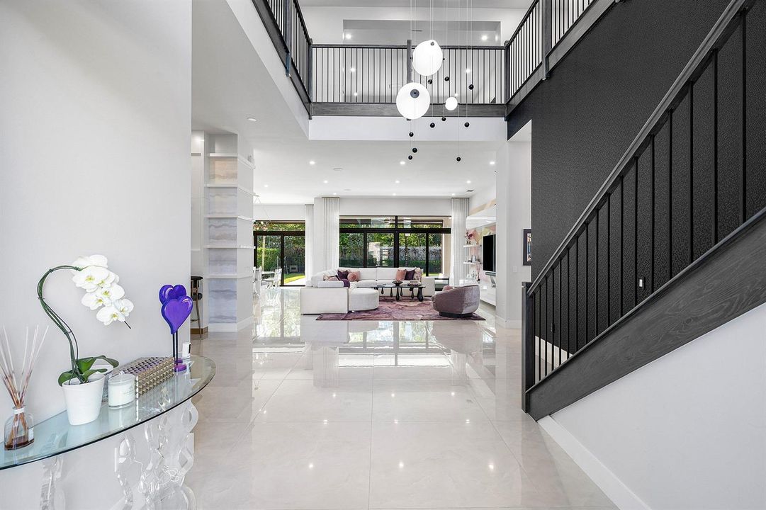 004-9586VescovatoWay-BocaRaton-FL-33496-