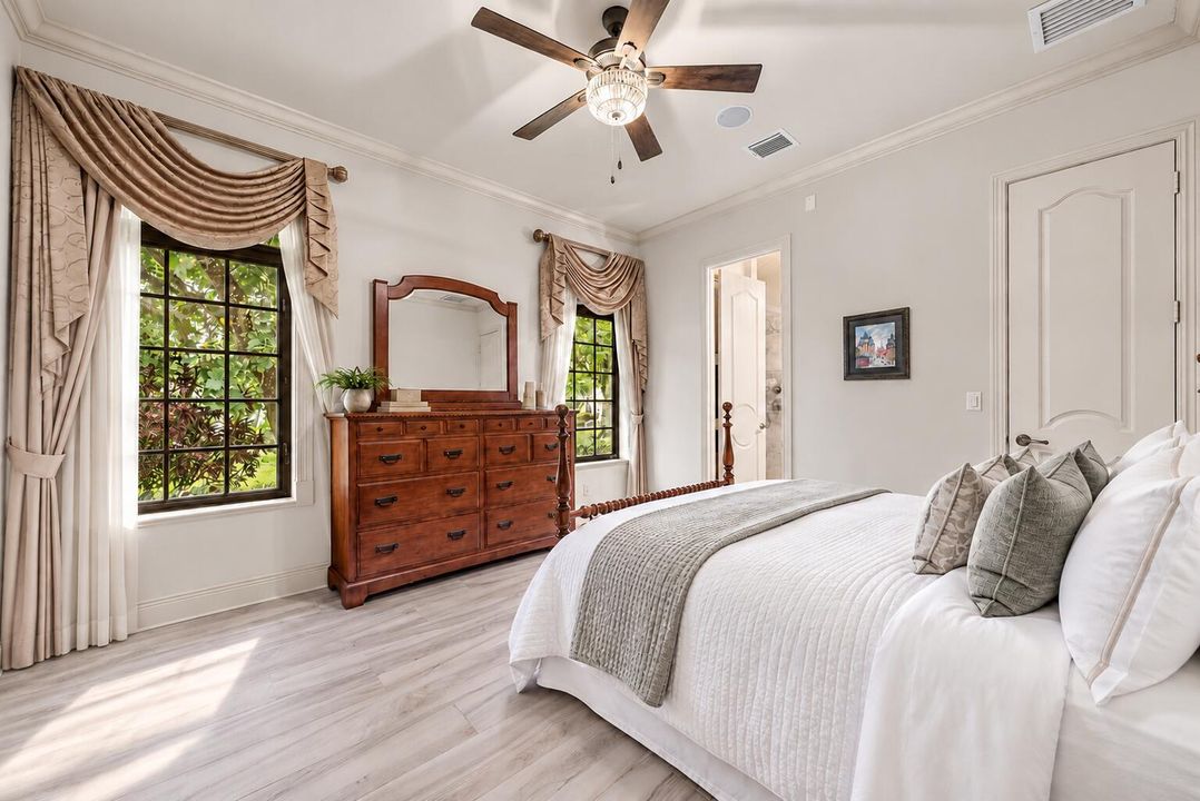 Southern Sun Filled 2nd Bedroom Ensuite