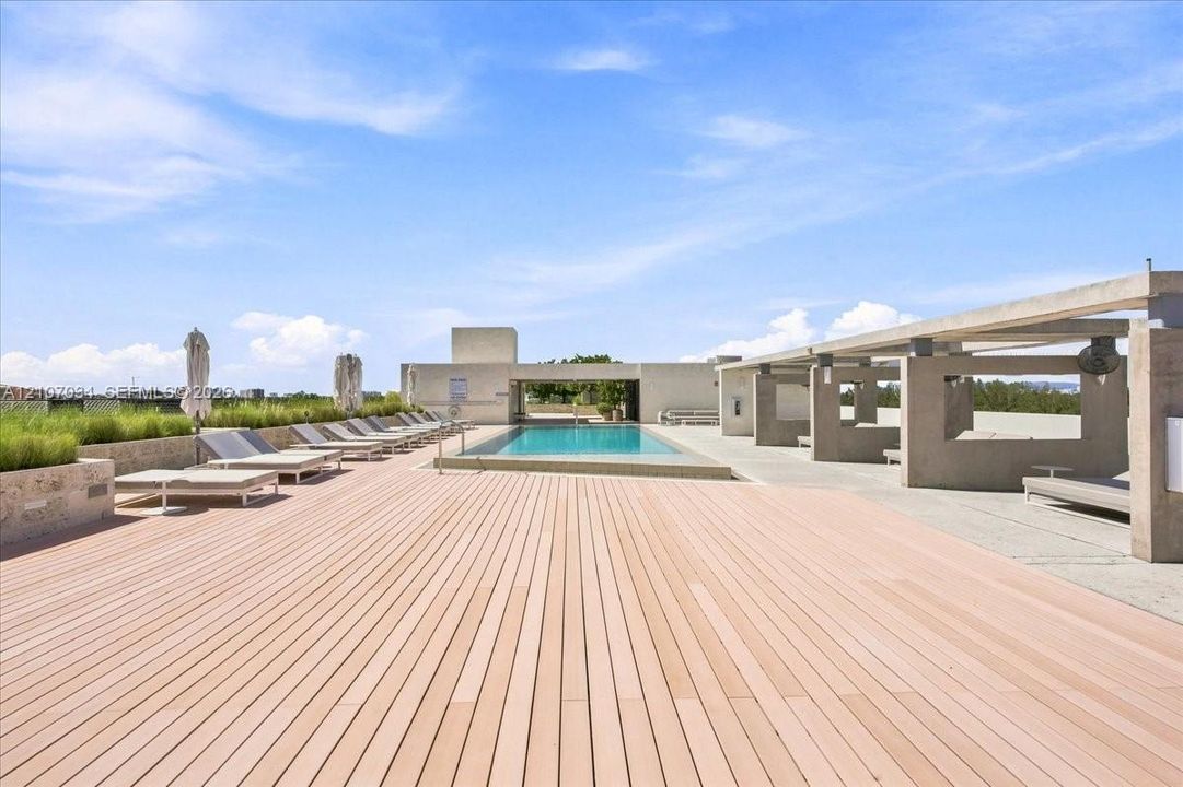 待售: $5,495,000 (4 贝兹, 5 浴室, 3886 平方英尺)