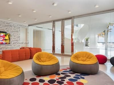 For Sale: $3,400,000 (2 beds, 2 baths, 1704 Square Feet)