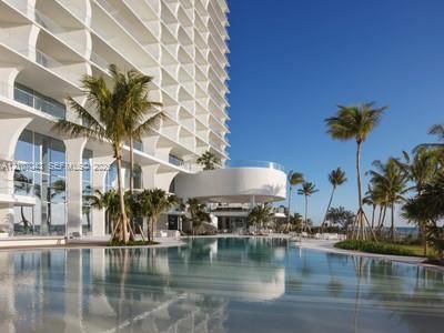 For Sale: $3,400,000 (2 beds, 2 baths, 1704 Square Feet)