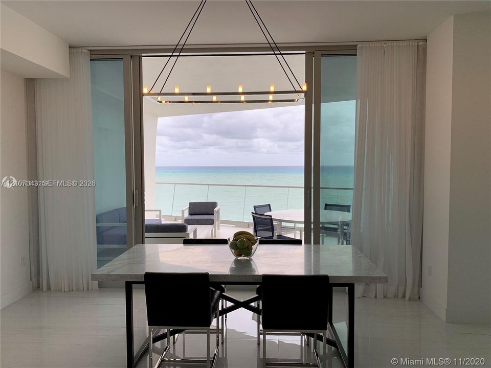 For Sale: $3,400,000 (2 beds, 2 baths, 1704 Square Feet)