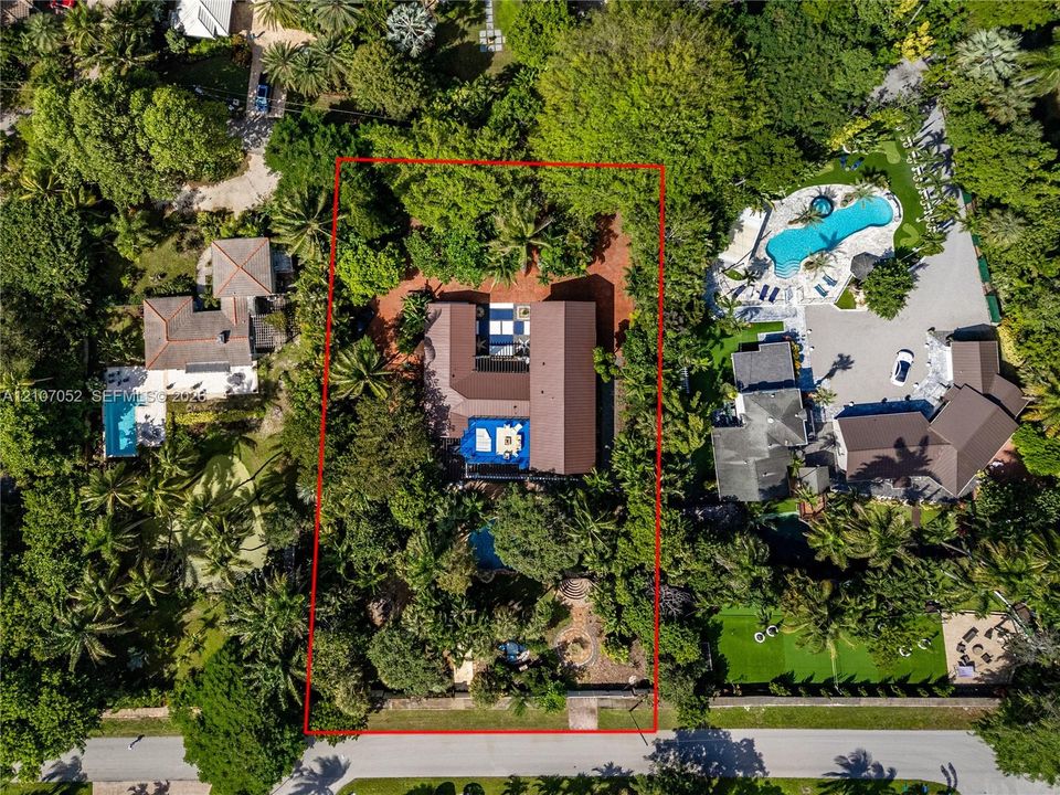 En Venta: $3,900,000 (2 camas, 3 baños, 3536 Pies cuadrados)