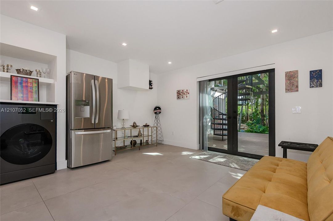 En Venta: $3,900,000 (2 camas, 3 baños, 3536 Pies cuadrados)