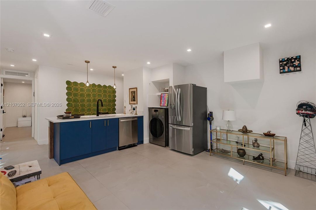 En Venta: $3,900,000 (2 camas, 3 baños, 3536 Pies cuadrados)
