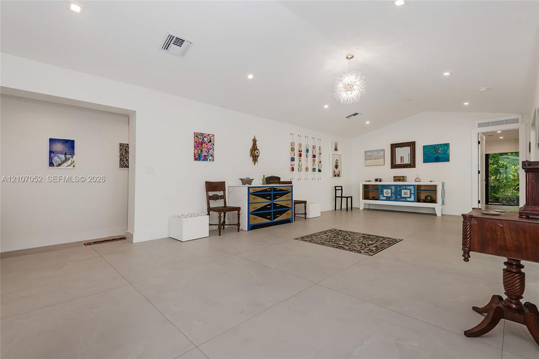 En Venta: $3,900,000 (2 camas, 3 baños, 3536 Pies cuadrados)