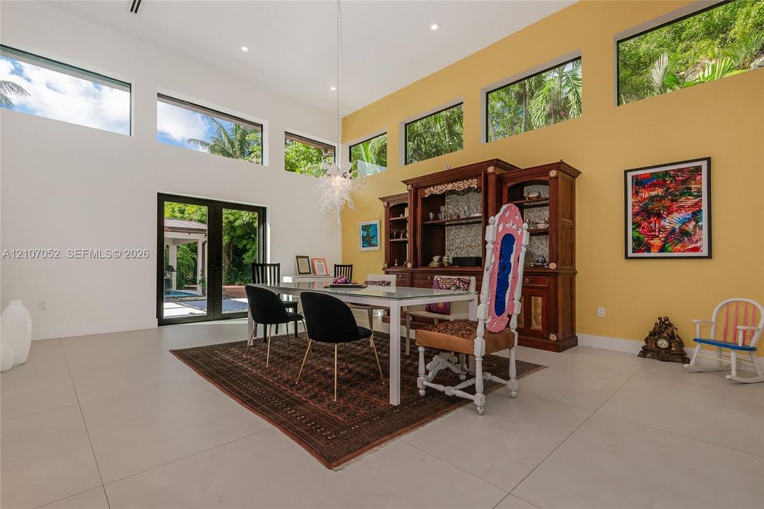 En Venta: $3,900,000 (2 camas, 3 baños, 3536 Pies cuadrados)