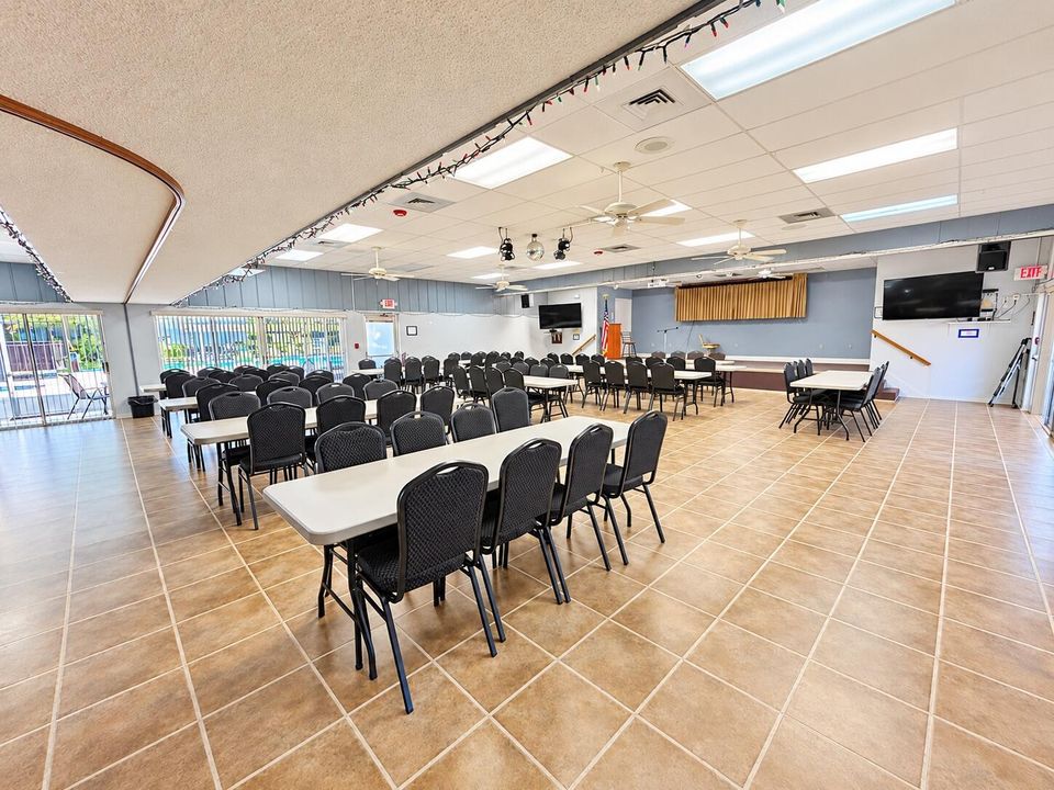 communnity clubhouse
