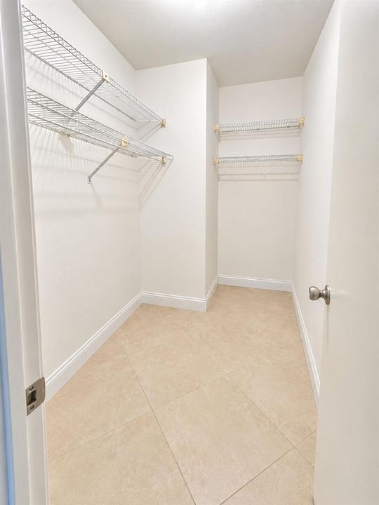 Walk in Closet