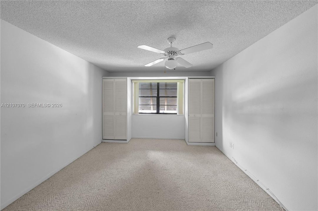 For Rent: $2,200 (1 beds, 1 baths, 833 Square Feet)