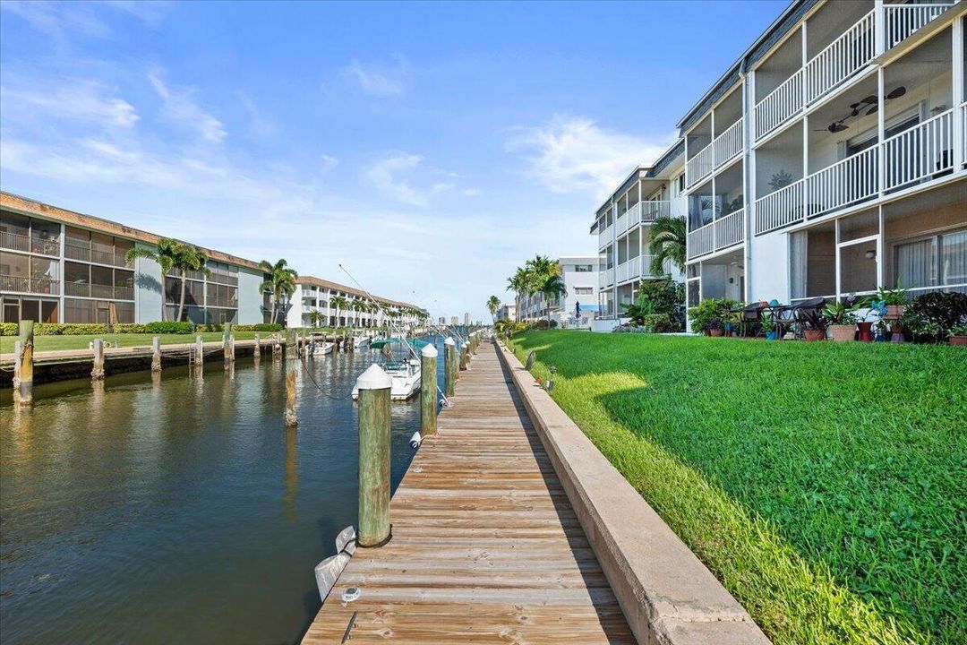 Dock