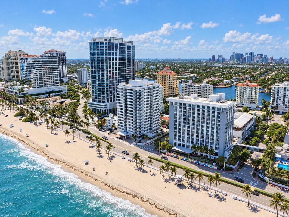 For Rent: $2,950 (1 beds, 1 baths, 570 Square Feet)