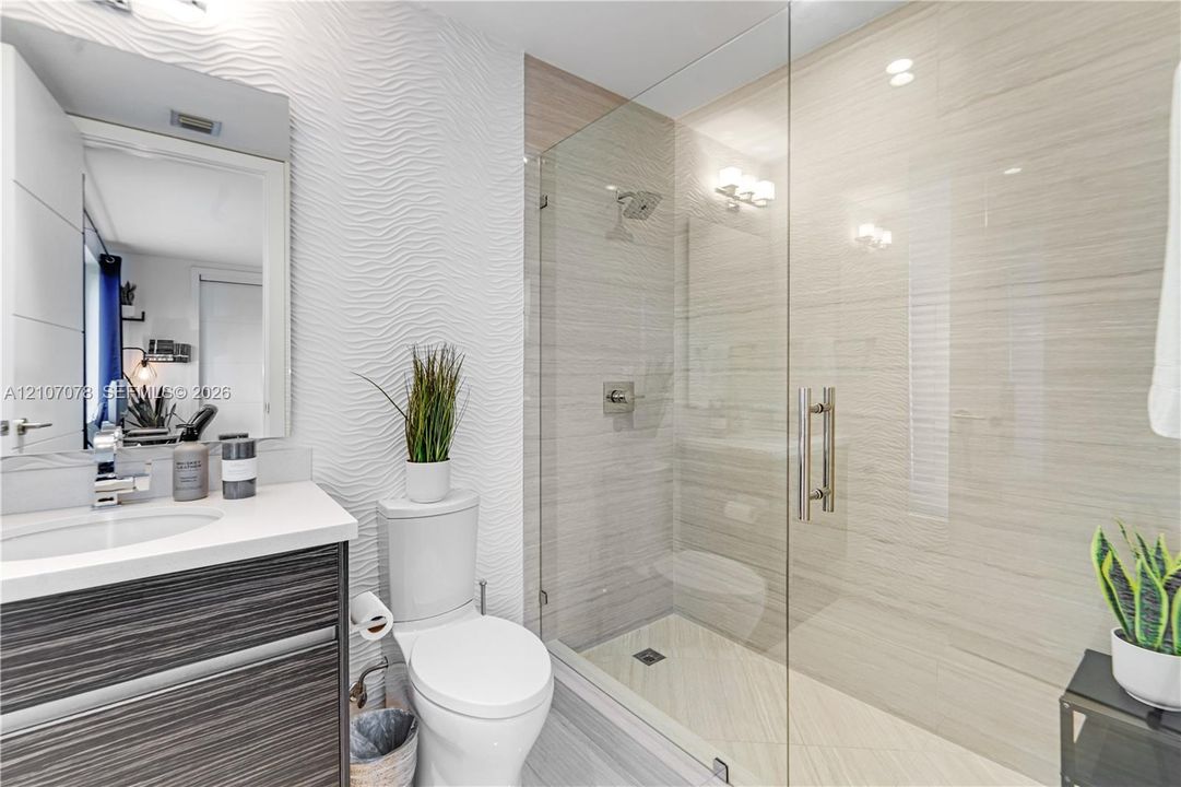 En Venta: $2,798,000 (4 camas, 4 baños, 3024 Pies cuadrados)